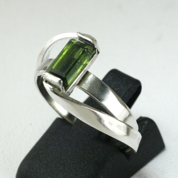 Chrome Green Tourmaline Bypass ring
